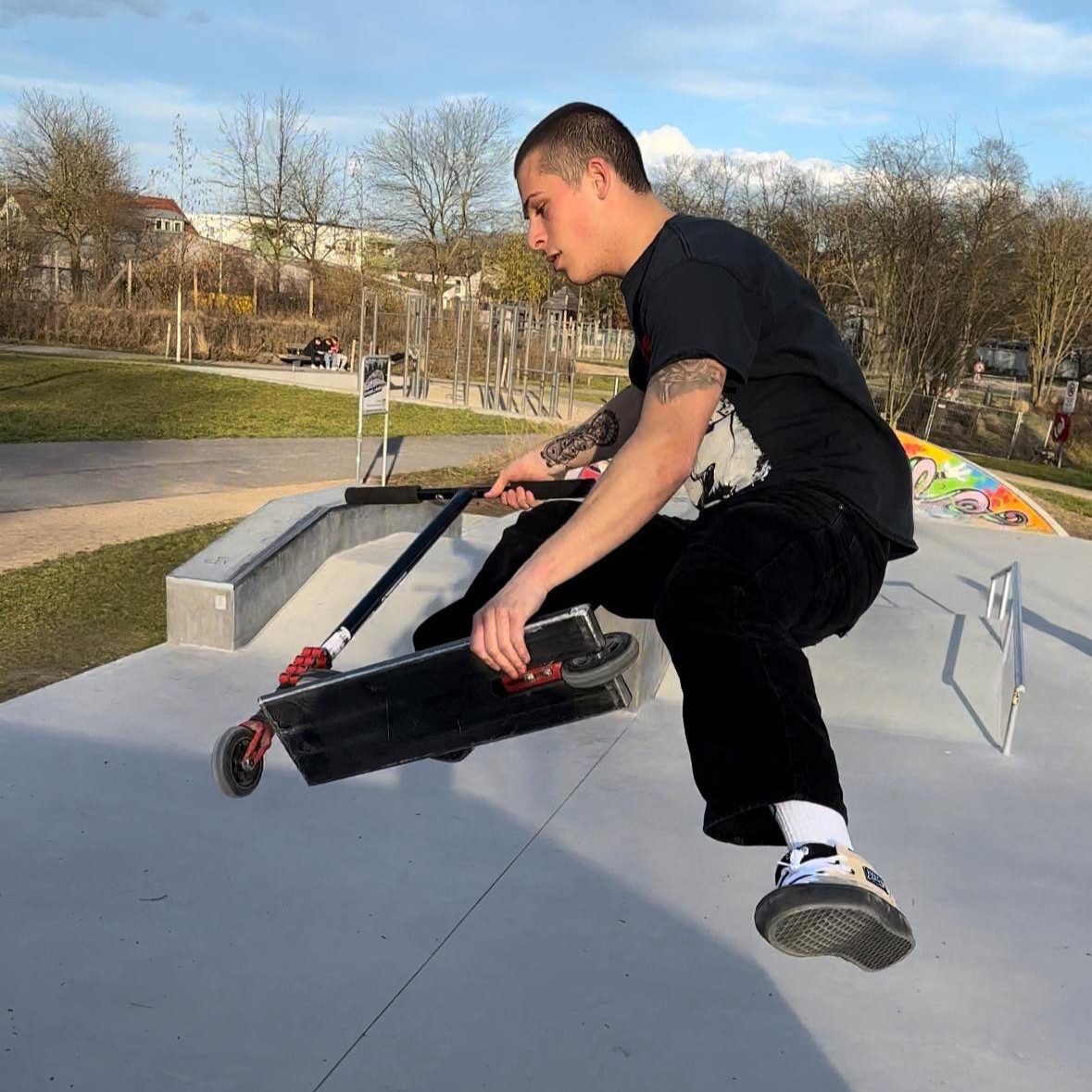 Paul auf dem Scooter