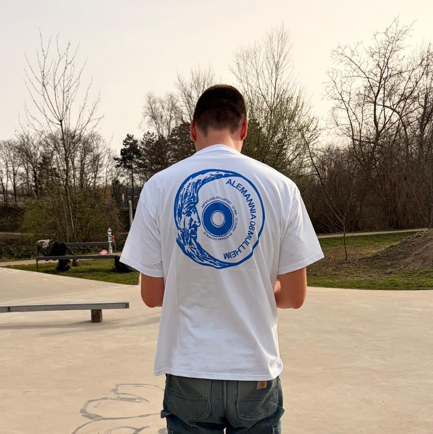 T-Shirt getragen